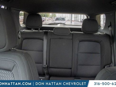 Used 2025 Chevrolet Equinox LT AWD/4WD image 19