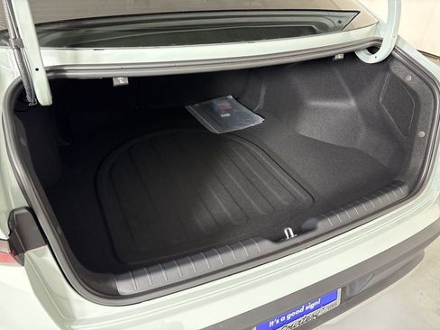 New 2026 Kia K4 LXS image 37