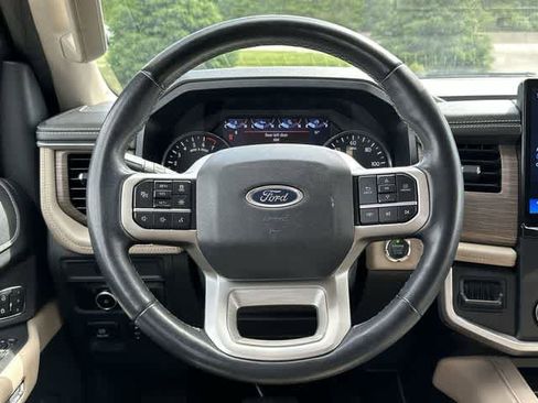 Used 2024 Ford Expedition Max Limited RWD image 8