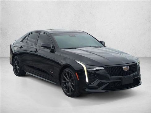 Certified 2020 Cadillac CT4 V w/ Climate Package AWD/4WD image 3