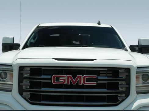 Used 2018 GMC Sierra 1500 SLT w/ All Terrain Package AWD/4WD image 41