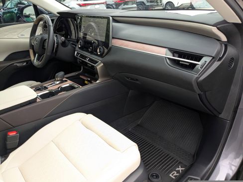 Certified 2023 Lexus RX 350 w/ Accessory Package (K3) image 21