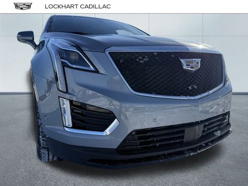 Certified 2024 Cadillac XT5 Sportv w/ Technology Package image 8
