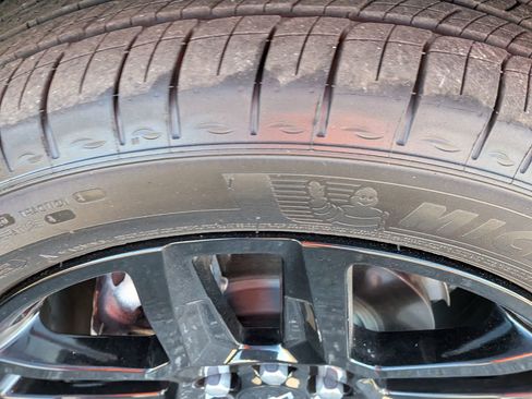 Certified 2025 Chevrolet Blazer RS w/ Driver Confidence II Package image 13