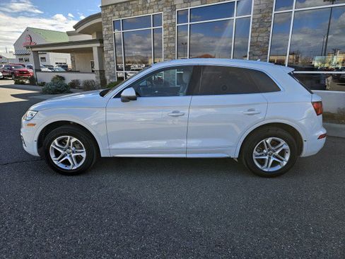 Used 2019 Audi Q5 2.0T Premium image 2