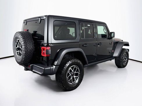 Used 2026 Jeep Wrangler Unlimited Rubicon AWD/4WD image 11