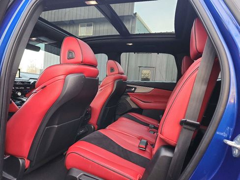 Used 2022 Acura MDX A-Spec image 10