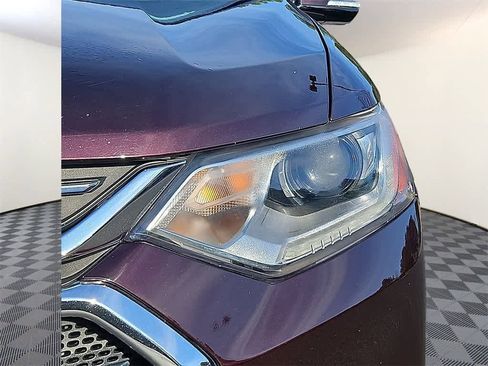 Used 2020 Chevrolet Traverse LT image 8