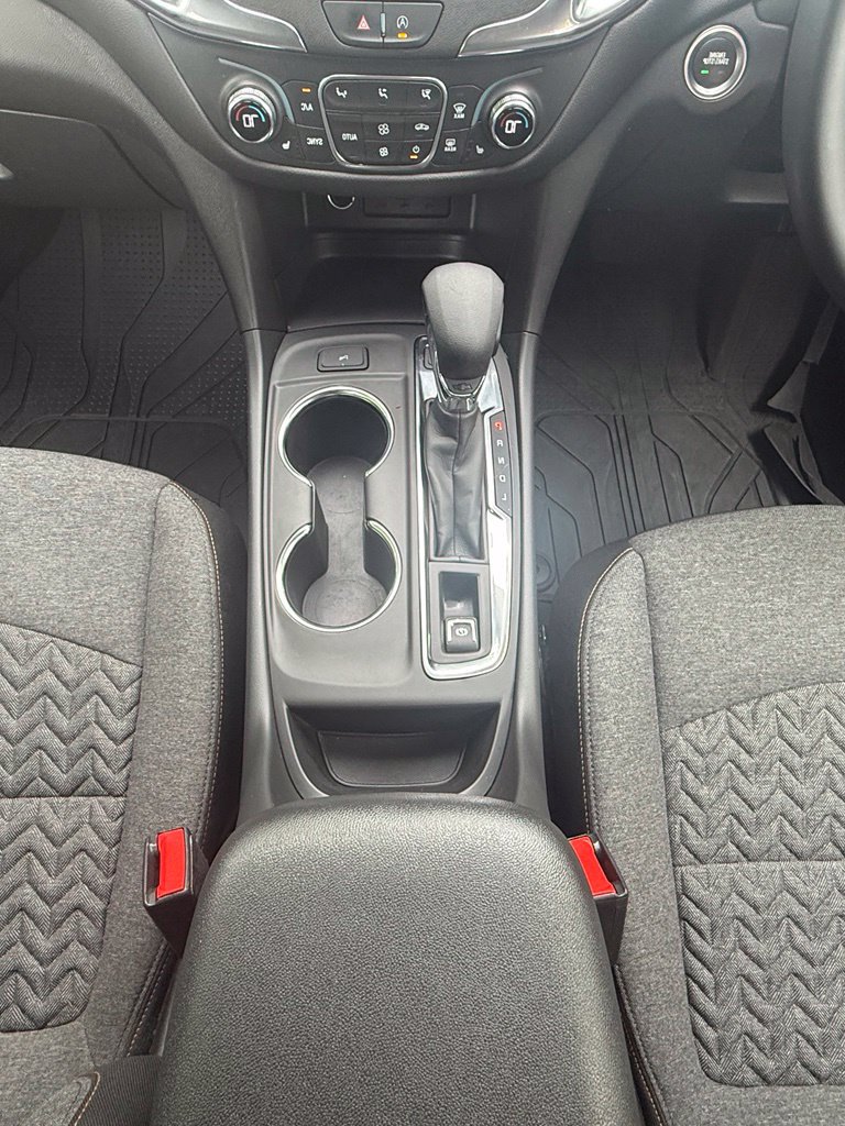 Used 2024 Chevrolet Equinox LT w/ LPO, Floor Liner Package AWD/4WD image 20