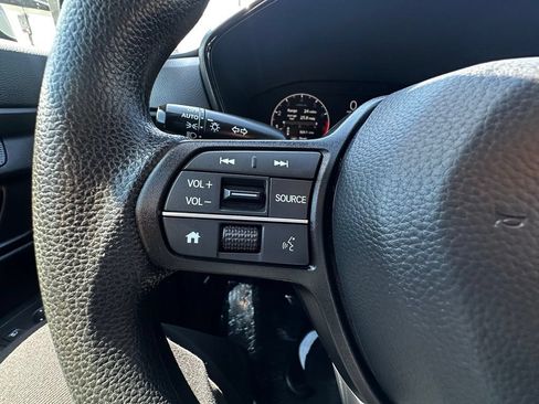 Certified 2024 Honda CR-V EX image 33