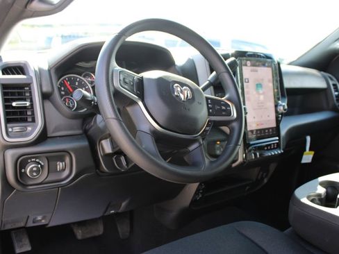 New 2026 RAM 3500 Tradesman AWD/4WD image 29
