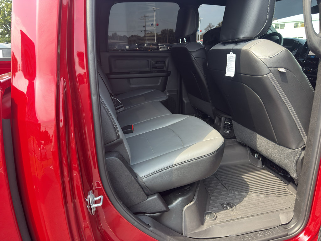 Used 2026 RAM 3500 Tradesman w/ Chrome Appearance Group A AWD/4WD image 16
