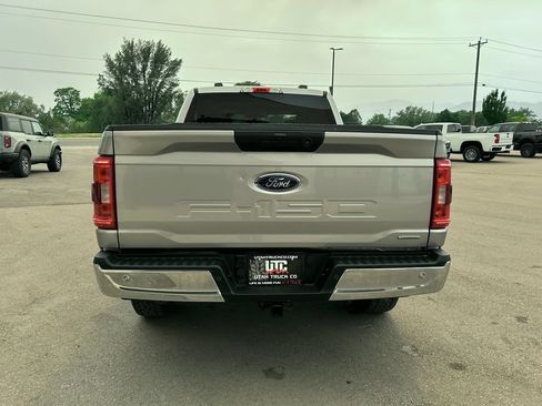Used 2021 Ford F150 XLT w/ Trailer Tow Package AWD/4WD image 6