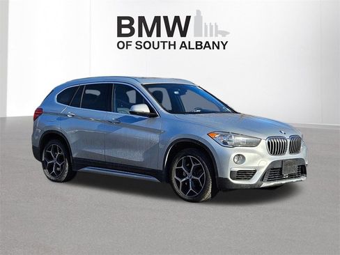 Used 2018 BMW X1 xDrive28i w/ Convenience Package image 3