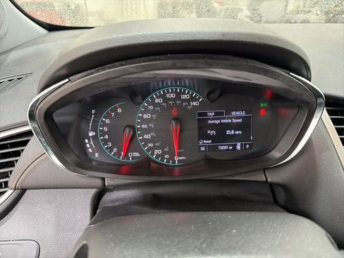 Used 2019 Chevrolet Trax LS w/ Tint and Cruise Package image 19