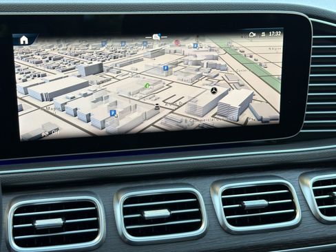 New 2026 Mercedes-Benz GLE 450 4MATIC image 17