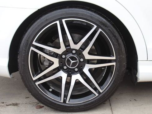 Used 2013 Mercedes-Benz C 250 Sedan image 12