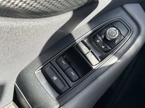 Used 2020 Subaru Outback Premium image 23