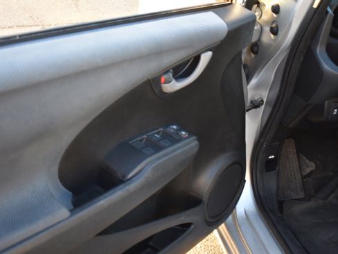 Used 2012 Honda Fit image 24