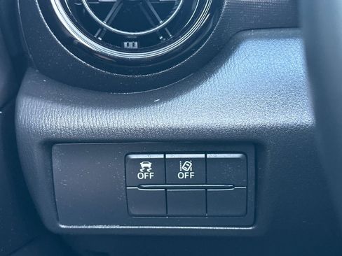 Used 2022 MAZDA MX-5 Miata Sport image 40