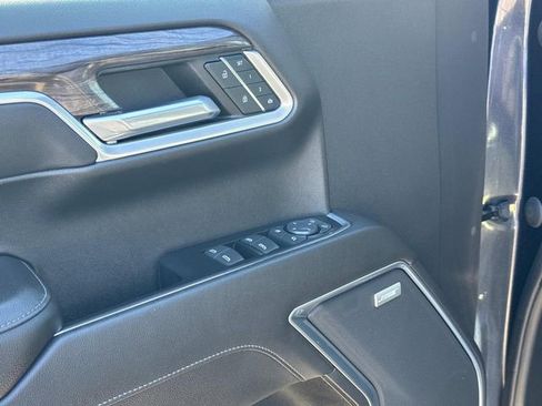 Used 2022 Chevrolet Silverado 1500 LTZ image 27