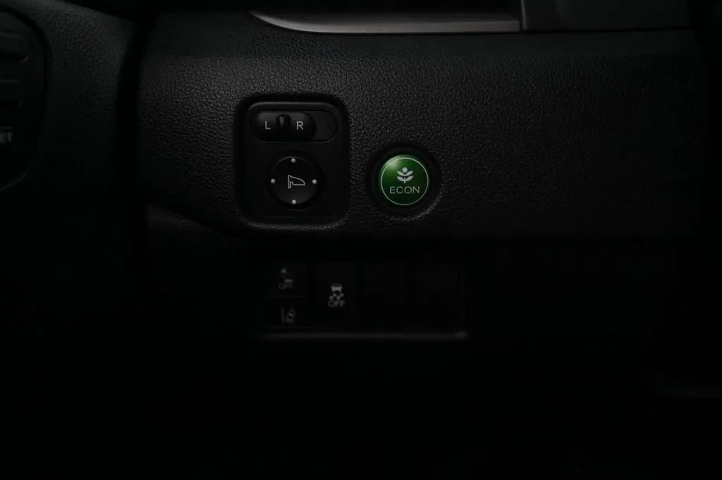 Used 2021 Honda Pilot Special Edition image 24