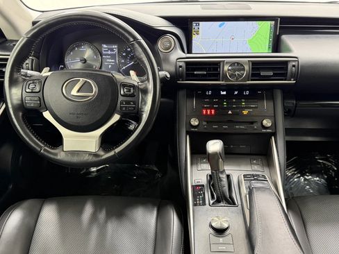 Used 2018 Lexus IS 300 AWD w/ Comfort Package image 22