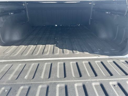 Used 2020 RAM 1500 Big Horn image 11