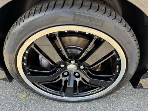 Used 2010 Chevrolet Camaro SS image 28