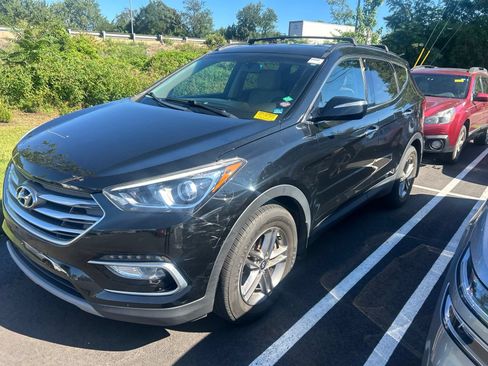 Used 2018 Hyundai Santa Fe Sport AWD/4WD image 3