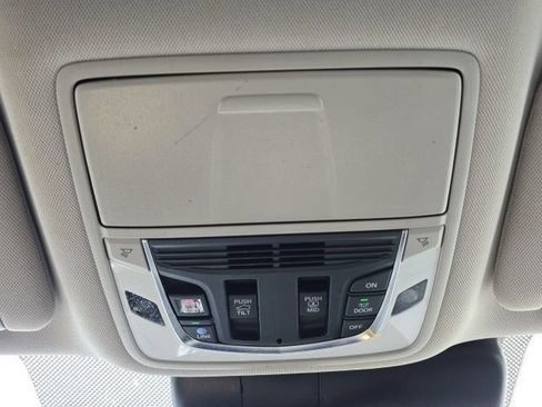 Used 2023 Acura RDX AWD image 18