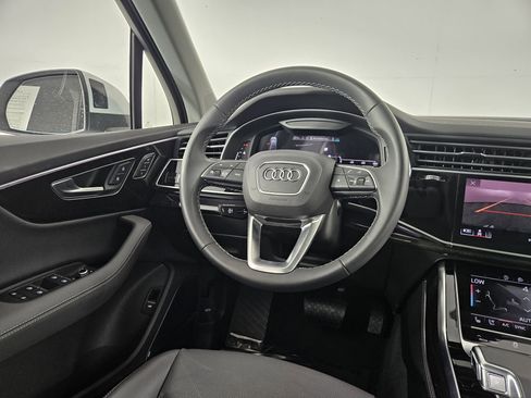 Certified 2025 Audi Q7 3.0T Premium Plus w/ Premium Plus Package AWD/4WD image 39