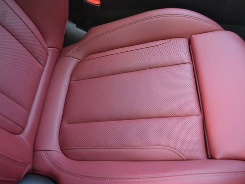 Used 2023 BMW i4 eDrive35 RWD image 21