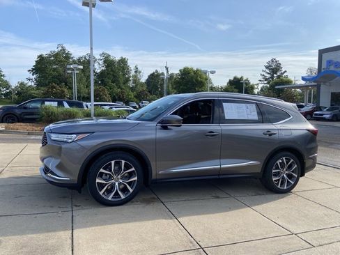 Used 2023 Acura MDX FWD w/ Technology Package image 6