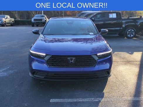 Used 2023 Honda Accord Sport image 8