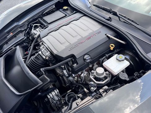 Used 2018 Chevrolet Corvette Stingray Coupe w/ 2LT Preferred Equipment Group RWD image 33