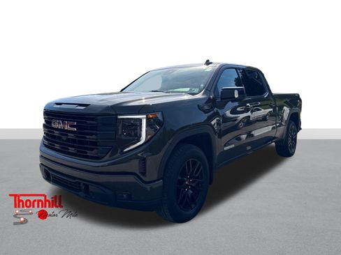 Used 2023 GMC Sierra 1500 Elevation w/ Preferred Package AWD/4WD image 1