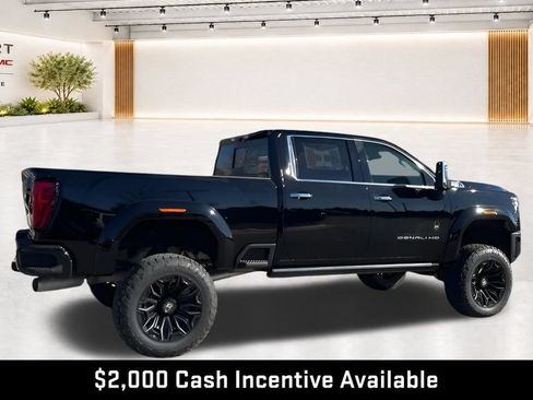 New 2026 GMC Sierra 2500 Denali w/ Denali Reserve Package AWD/4WD image 13