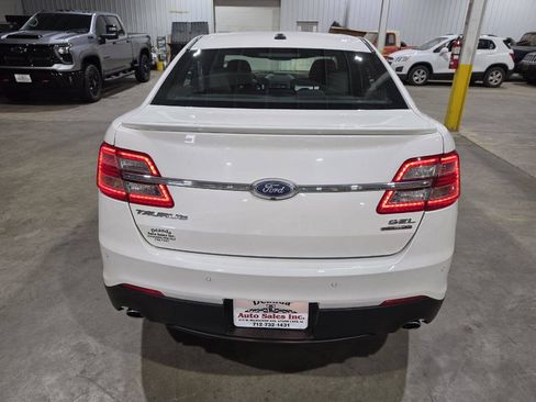 Used 2016 Ford Taurus SEL FWD image 10