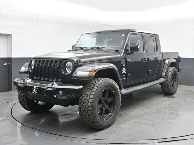 Used 2023 Jeep Gladiator Overland AWD/4WD image 5
