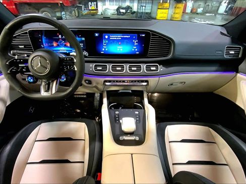 Used 2024 Mercedes-Benz GLE 53 AMG 4MATIC Coupe image 16