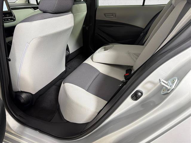 Used 2025 Toyota Corolla LE FWD image 20