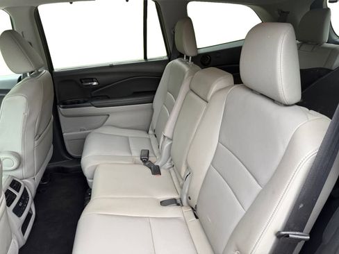 Used 2021 Honda Pilot EX-L image 22