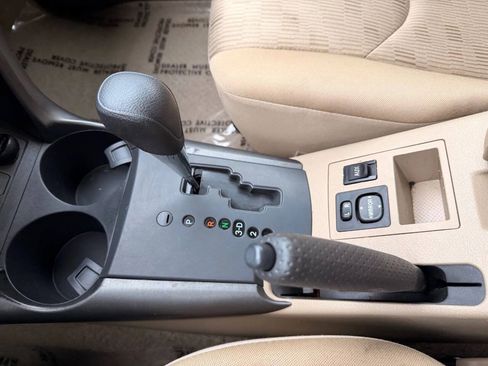 Used 2010 Toyota RAV4 4WD image 16