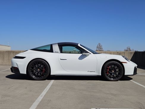 Certified 2025 Porsche 911 Targa 4 GTS image 9