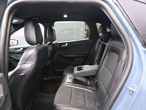 Used 2025 Ford Escape ST-Line image 15