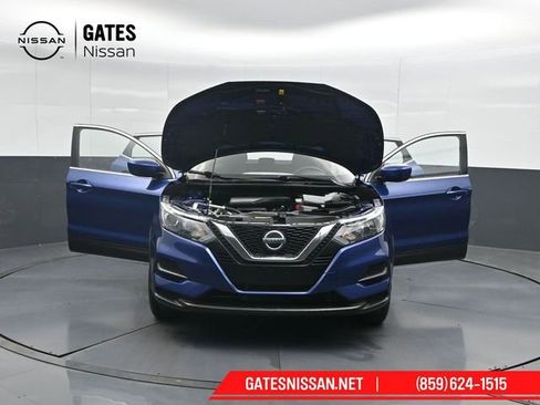 Used 2022 Nissan Rogue Sport S image 53