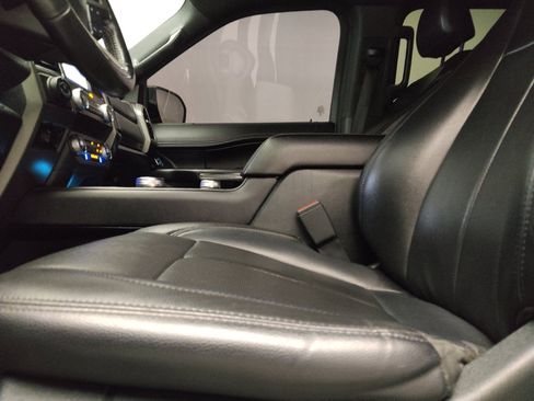 Used 2021 Ford Expedition Max XLT AWD/4WD image 17