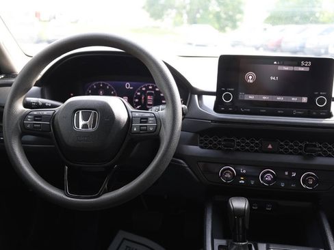Used 2023 Honda Accord LX image 22