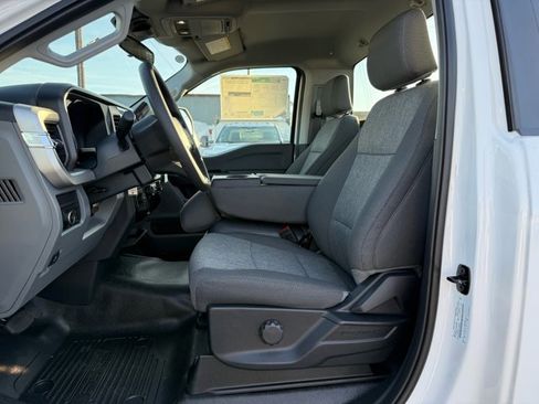 New 2026 Ford F550 4x4 Regular Cab Super Duty image 12
